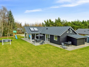 Holiday Home Human - 10-5km from the sea by Interhome